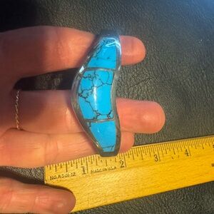 Vintage Heavy Sterling Silver Turquoise Hinged Bangle 925